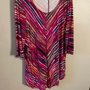 Avenue tunic top